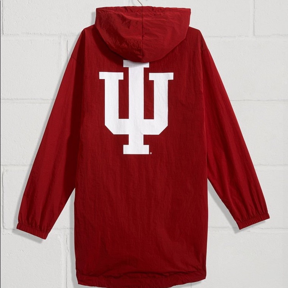 VS PINK Collegiate Collection Long Zip Anorak Xs/S